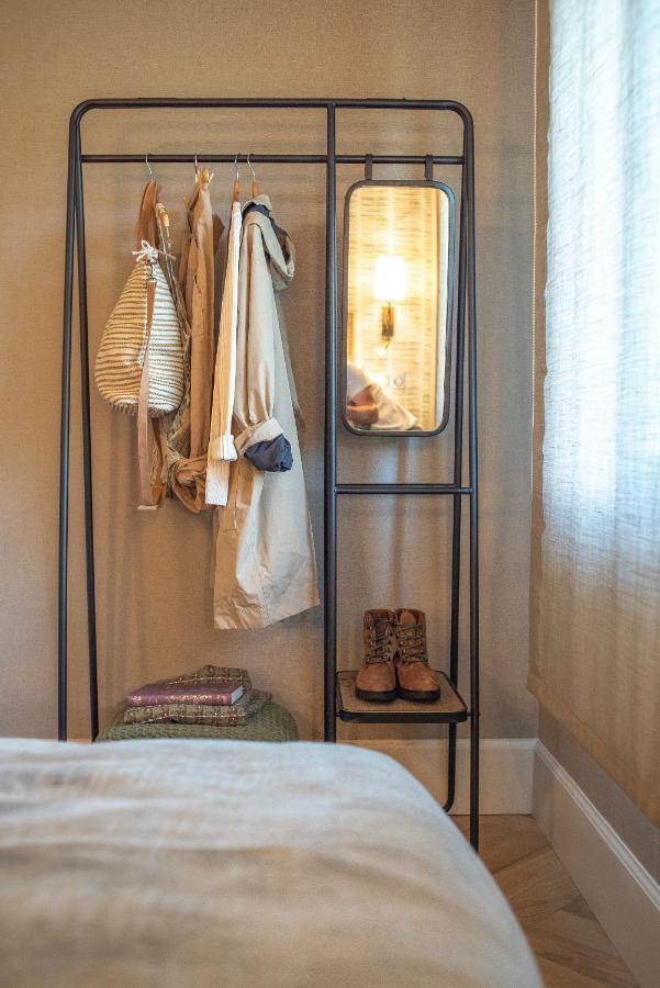 Apartamentos Boutique Fuente Real Комилас Екстериор снимка